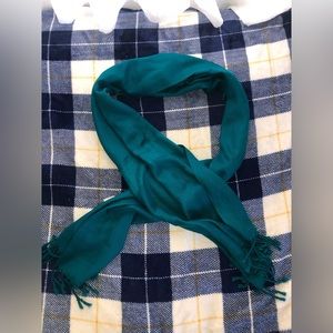 Green scarf